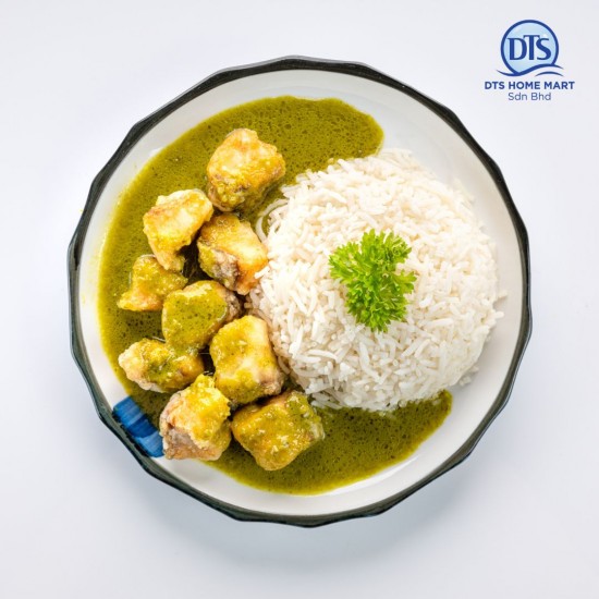 Green Curry Fish With Nasi Lemak 青咖喱鱼椰浆饭 Green Curry Fish With Nasi Lemak 青咖喱鱼椰浆饭